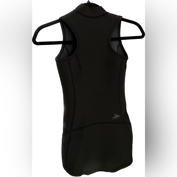 Patagonia Springsuit Women’s Size 4 - Picture 5 of 5